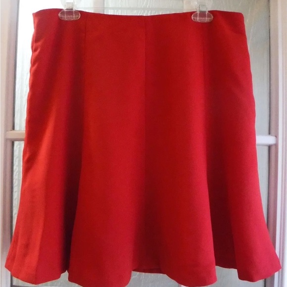 High waisted chenille skirt (flattering) - Picture 2 of 5